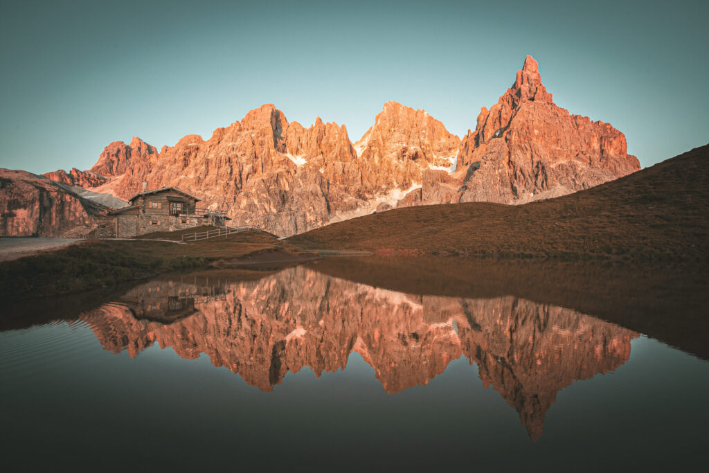 Baita Segantini Passo Rolle Baita La Ritonda